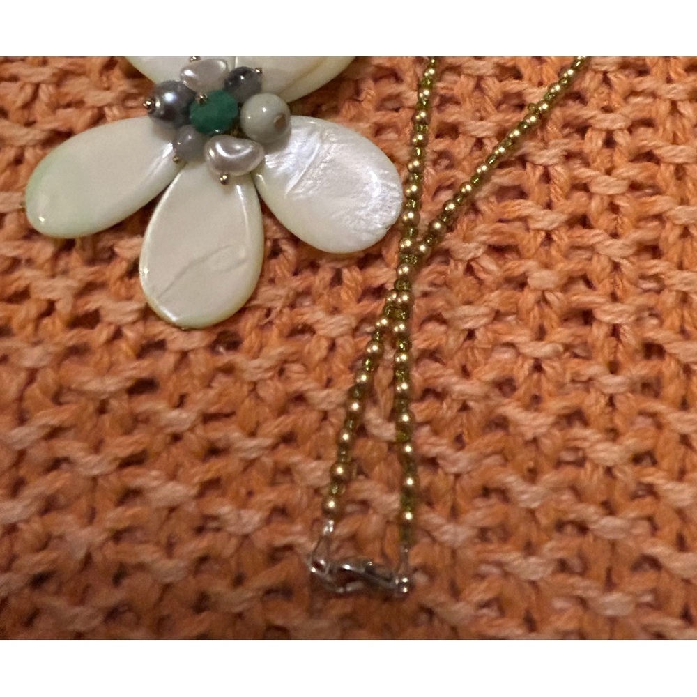 Beautiful necklace - Picture 7 of 10